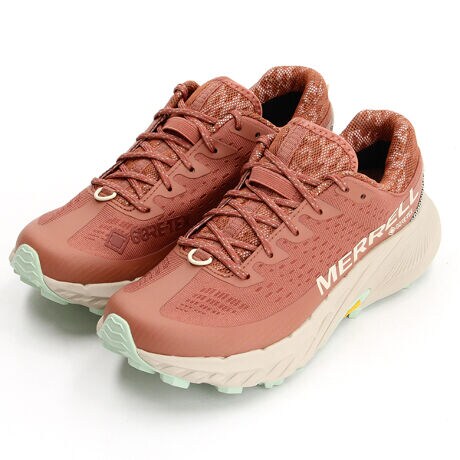 [^:AGILITYP5 GTX W]@\gCjOV[YEԁAn`ł̊ɂăptH[}Xő剻鍂@\\[jbg𓋍ڂgCjOV[YBAbp[ɂ́AyʂŒʋCɗDꂽ@\GWjA[hbV~TPU⋭̗pAj[gȃtBbgƈ萫mہB~bh\[ɂ́AyʐƑϋv킹AeENbVɗDꂽTXeiu~bh\[ FLOATPROtH[̗pBătHAtbg3/4̑ꕔɁAnʂ̓˂グ΍ɂȂESStH[̃bNv[g𓋍ڂA̖ʈ芴Ɋ^ƂƂɁAX[Yȓݍ݂𑣐i郍bJ[\̗pBAEg\[ɂ́AGꂽHʂ⃉MbhȃgCōōx̃Obv𔭊Vibram MEGAGRIP ~ Vibram TRACTION LUGAEg\[(O[5mm)̗p܂B܂GORE-TEXfނ̗phĂ܂B