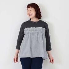 【大きいサイズ】レイヤード風シャーリングプルオーバー