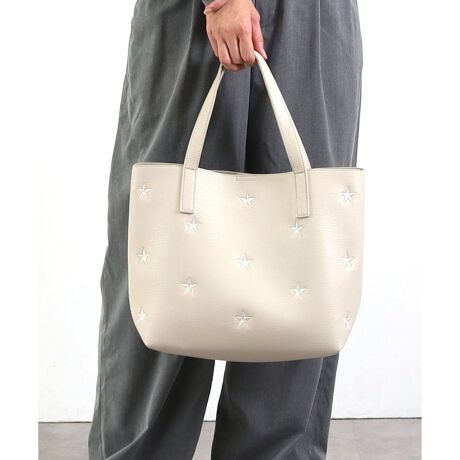 [^ԁF25131-11010]ƂƂGSn1PUŎdグg[gobOBhJ͖{̂ƓFɂȂĂđlۂX^COɂsb^B蒠|[`AzȂǕKvȕeʁB̓}OlbgdlɂȂĂāAyĂǂȃX^COɂ킹₷ʔNgfUCłBX܂ւ⍇̍ۂ͉L̏iԍ`BiԍF25131-11010ỉ摜̓Tv̂߁Aۂ̐iƂ́AdlHATCY኱قȂꍇ܂BTCYF`STCYΉETOOybg{g|PbgFP@OP JF}OlbgdʁF460gTCYF27cm/23cm/܂15cm/nhオ17cm/J36cmfށFvY:X܂ւ⍇̍ۂ͉L̏iԍ`BiԍF25131-11010ỉ摜̓Tv̂߁Aۂ̐iƂ́AdlHATCY኱قȂꍇ܂Bӎ\Ȍɋ߂J[ɂČfڂĂ܂Agp̃p\RX}[gtHȂǂ̒[̊ɂāAۂ̐FƈقȂČꍇ܂B\߂BTvŎBeĂ鏤i܂B̏ꍇAۂ̏iƂ͐FEdlقȂꍇ܂̂ŁA\߂BCOOCOyCOOCO/N[Rzu肰Ȃghvu@\vuDAILYvL[[hɓONEOFFǂȃV[łR[fBl[gɊy▾邳Aɂ͑lۂfGȃGbZXɂȂ肽Bȑz͂BAGuhłBTCYF`STCYΉETOOybg{g|PbgFP@OPJF}OlbgdʁF460gTCYF27cm/23cm/܂15cm/nh17cm/J36cmîCɓo^uîCɓo^vōēגʒmAXg̒ʒmAZ[ʒmAĂē׎ɒʒm󂯎邱Ƃł܂IЂo^BuĥCɓo^uuĥCɓo^vŐViēׂȂǁAȏ