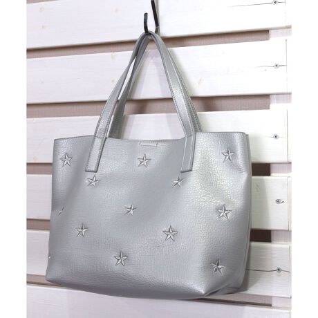 [^ԁF25131-11010]ƂƂGSn1PUŎdグg[gobOBhJ͖{̂ƓFɂȂĂđlۂX^COɂsb^B蒠|[`AzȂǕKvȕeʁB̓}OlbgdlɂȂĂāAyĂǂȃX^COɂ킹₷ʔNgfUCłBX܂ւ⍇̍ۂ͉L̏iԍ`BiԍF25131-11010ỉ摜̓Tv̂߁Aۂ̐iƂ́AdlHATCY኱قȂꍇ܂BTCYF`STCYΉETOOybg{g|PbgFP@OP JF}OlbgdʁF460gTCYF27cm/23cm/܂15cm/nhオ17cm/J36cmfށFvY:X܂ւ⍇̍ۂ͉L̏iԍ`BiԍF25131-11010ỉ摜̓Tv̂߁Aۂ̐iƂ́AdlHATCY኱قȂꍇ܂Bӎ\Ȍɋ߂J[ɂČfڂĂ܂Agp̃p\RX}[gtHȂǂ̒[̊ɂāAۂ̐FƈقȂČꍇ܂B\߂BTvŎBeĂ鏤i܂B̏ꍇAۂ̏iƂ͐FEdlقȂꍇ܂̂ŁA\߂BCOOCOyCOOCO/N[Rzu肰Ȃghvu@\vuDAILYvL[[hɓONEOFFǂȃV[łR[fBl[gɊy▾邳Aɂ͑lۂfGȃGbZXɂȂ肽Bȑz͂BAGuhłBTCYF`STCYΉETOOybg{g|PbgFP@OPJF}OlbgdʁF460gTCYF27cm/23cm/܂15cm/nh17cm/J36cmîCɓo^uîCɓo^vōēגʒmAXg̒ʒmAZ[ʒmAĂē׎ɒʒm󂯎邱Ƃł܂IЂo^BuĥCɓo^uuĥCɓo^vŐViēׂȂǁAȏ