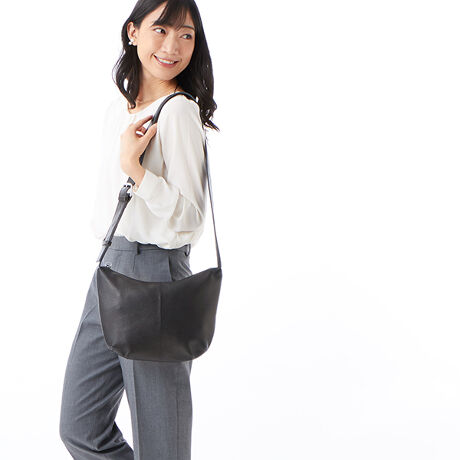 [^ԁF25131-11309]ARDM1lC̋vVNV_[BAGV[YłBF̗ǂVNU[gpV_[obOB^̃EhĂ̂ő̂ɉătBbg₷tHłB\ʂɃV{HꂽVNU[͏ڗɂ߁ACyɖ{v܂BX܂ւ⍇̍ۂ͉L̏iԍ`BiԍF25131-11309ỉ摜̓Tv̂߁Aۂ̐iƂ́AdlHATCY኱قȂꍇ܂Bӎ\Ȍɋ߂J[ɂČfڂĂ܂Agp̃p\RX}[gtHȂǂ̒[̊ɂāAۂ̐FƈقȂČꍇ܂B\߂BTvŎBeĂ鏤i܂B̏ꍇAۂ̏iƂ͐FEdlقȂꍇ܂̂ŁA\߂ByCOOCO/N[Rzu肰Ȃghvu@\vuDAILYvL[[hɓONEOFFǂȃV[łR[fBl[gɊy▾邳Aɂ͑lۂfGȃGbZXɂȂ肽Bȑz͂BAGuhłBTCYFzΉETOOybg{g|PbgFQJFt@Xi[dʁF340gTCYF12cm/20cm/܂8cm/V_[120cm/J17cmîCɓo^uîCɓo^vōēגʒmAXg̒ʒmAZ[ʒmAĂē׎ɒʒm󂯎邱Ƃł܂IЂo^BuĥCɓo^uuĥCɓo^vŐViēׂȂǁAȏ󂯎邱Ƃł܂IЂo^B