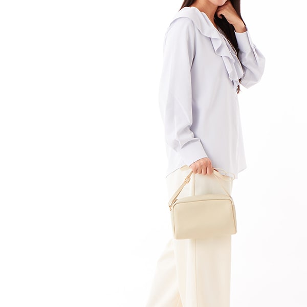 【COOCO】シュリンクレザー横型BOX ショルダーバッグ 斜めがけ レザー 牛革 革 本革