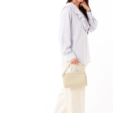 [^ԁF25131-11303]COOCO(N[R)U[V[YBlC̋vAU[V_[obOBV_[xg͍Œ123cmȂ̂ŊyXȂȂߊ|ł܂BVvȃfUCŃGCWXȏiȃACeIigɂ傤ǂ傫Bv[gȂǂɂ߃obOłBX܂ւ⍇̍ۂ͉L̏iԍ`BiԍF25131-11303ỉ摜̓Tv̂߁Aۂ̐iƂ́AdlHATCY኱قȂꍇ܂Bӎ\Ȍɋ߂J[ɂČfڂĂ܂Agp̃p\RX}[gtHȂǂ̒[̊ɂāAۂ̐FƈقȂČꍇ܂B\߂BTvŎBeĂ鏤i܂B̏ꍇAۂ̏iƂ͐FEdlقȂꍇ܂̂ŁA\߂ByCOOCO/N[Rzu肰Ȃghvu@\vuDAILYvL[[hɓONEOFFǂȃV[łR[fBl[gɊy▾邳Aɂ͑lۂfGȃGbZXɂȂ肽Bȑz͂BAGuhłBTCYFzΉETOOybg{g|PbgFQ@OPJFt@Xi[dʁF250gTCYF23cm/14cm/܂7cm/V_[123cm/J24cmîCɓo^uîCɓo^vōēגʒmAXg̒ʒmAZ[ʒmAĂē׎ɒʒm󂯎邱Ƃł܂IЂo^BuĥCɓo^uuĥCɓo^vŐViēׂȂǁAȏ󂯎邱Ƃł܂IЂo^B