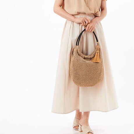 [^ԁF25131-12028]^bN@B҂݂ŕ҂ݏグT}[obOłBNe̊ۂnhƂӂ炵{̂▭ȃoXBtɎĂVvȃfUCłBghCNȃ^bNJ[|CgBӊOƍ킹₷^bNJ[͈xƎȂACełIX܂ւ⍇̍ۂ͉L̏iԍ`BiԍF25131-12028ỉ摜̓Tv̂߁Aۂ̐iƂ́AdlHATCY኱قȂꍇ܂Bӎ\Ȍɋ߂J[ɂČfڂĂ܂Agp̃p\RX}[gtHȂǂ̒[̊ɂāAۂ̐FƈقȂČꍇ܂B\߂BTvŎBeĂ鏤i܂B̏ꍇAۂ̏iƂ͐FEdlقȂꍇ܂̂ŁA\߂ByCOOCO/N[Rzu肰Ȃghvu@\vuDAILYvL[[hɓONEOFFǂȃV[łR[fBl[gɊy▾邳Aɂ͑lۂfGȃGbZXɂȂ肽Bȑz͂BAGuhłBTCYFaTTCYΉETOOybg{g|PbgFRJF}OlbgdʁF320gTCYF30cm/37cm/nh20cm/J34cmîCɓo^uîCɓo^vōēגʒmAXg̒ʒmAZ[ʒmAĂē׎ɒʒm󂯎邱Ƃł܂IЂo^BuĥCɓo^uuĥCɓo^vŐViēׂȂǁAȏ󂯎邱Ƃł܂IЂo^B