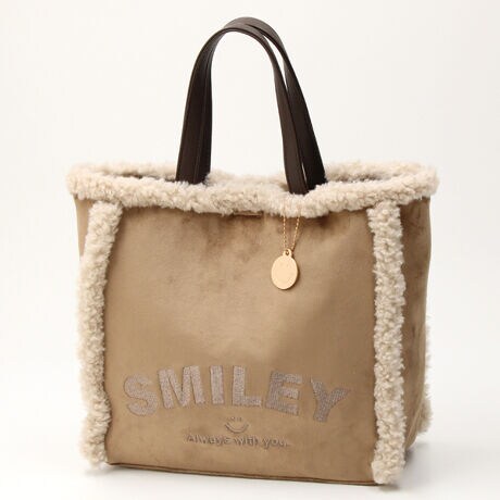 [^ԁF25531-11711]XNGA^̃tFCN[gSMILEYg[gobOoIƂƂGSñtFCNXG[h̕\ʂƁARr̃{AfނGߊvXĂ܂B\ʂɂ͂肰ȂS̎hJAƌ郁^`[͗ʂɃSƂrlhkdxtFCX󂳂Ă܂BB5TCYyX[BiԍF25531-11711ỉ摜̓Tv̂߁Aۂ̐iƂ́AdlHATCY኱قȂꍇ܂Bӎ\Ȍɋ߂J[ɂČfڂĂ܂Agp̃p\RX}[gtHȂǂ̒[̊ɂāAۂ̐FƈقȂČꍇ܂B\߂BTvŎBeĂ鏤i܂B̏ꍇAۂ̏iƂ͐FEdlقȂꍇ܂̂ŁA\߂BCOOCOyCOOCO/N[Rzu肰Ȃghvu@\vuDAILYvL[[hɓONEOFFǂȃV[łR[fBl[gɊy▾邳Aɂ͑lۂfGȃGbZXɂȂ肽Bȑz͂BAGuhłBTCYFaTTCYΉETOOybg{g|PbgFQJF}OlbgdʁF410gTCYF26cm/26cm/܂12cm/nh13cm/V_[113cm/J34cmîCɓo^uîCɓo^vōēגʒmAXg̒ʒmAZ[ʒmAĂē׎ɒʒm󂯎邱Ƃł܂IЂo^BuĥCɓo^uuĥCɓo^vŐViēׂȂǁAȏ󂯎邱Ƃł܂IЂo^B