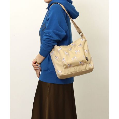 [^ԁF25531-11601]̓IWivgV_[obOlR[fɍ킹VvȂۓIȃobOłBA4TCYΉ̑eʁB{̊J̓t@Xi[dlȂ̂ŁAוSByʂȂ̂ŃV_[Ŏ΂ߊ|₷łBقǂ悢[͂Ǝĝ悳ŁAȂACeɂȂ邱ƊԈႢȂiԍF25531-11601ỉ摜̓Tv̂߁Aۂ̐iƂ́AdlHATCY኱قȂꍇ܂Bӎ\Ȍɋ߂J[ɂČfڂĂ܂Agp̃p\RX}[gtHȂǂ̒[̊ɂāAۂ̐FƈقȂČꍇ܂B\߂BTvŎBeĂ鏤i܂B̏ꍇAۂ̏iƂ͐FEdlقȂꍇ܂̂ŁA\߂BCOOCOyCOOCO/N[Rzu肰Ȃghvu@\vuDAILYvL[[hɓONEOFFǂȃV[łR[fBl[gɊy▾邳Aɂ͑lۂfGȃGbZXɂȂ肽Bȑz͂BAGuhłBTCYF`STCYΉETOOybg{g|PbgFO1/3JFt@Xi[dʁF290gTCYF26cm/28cm/܂12cm/V_[123cm/J32cmîCɓo^uîCɓo^vōēגʒmAXg̒ʒmAZ[ʒmAĂē׎ɒʒm󂯎邱Ƃł܂IЂo^BuĥCɓo^uuĥCɓo^vŐViēׂȂǁAȏ󂯎邱Ƃł܂IЂo^B