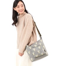 【COOCO】ラインドローアニマルショルダーバッグ A4収納可能