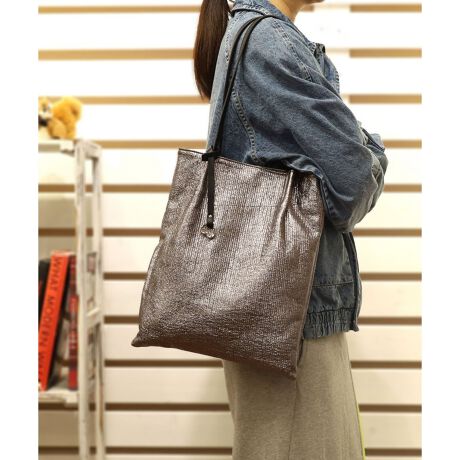 [^ԁF25531-11001]gĥ郁^bNfނ|Cĝꂢ߃g[gobOĉƂtHŗlXȃV[̃X^COɃ}b`~jV_[obOȂǂƍ킹2̂ߌɂ̓n[g`[t̃Jri`[̂悤ɗĥ킢XJ[tACɓ̃`[ȂǂvXĎ̃g[gobOɃAWĂ݂̂yiԍF25531-11001ỉ摜̓Tv̂߁Aۂ̐iƂ́AdlHATCY኱قȂꍇ܂Bӎ\Ȍɋ߂J[ɂČfڂĂ܂Agp̃p\RX}[gtHȂǂ̒[̊ɂāAۂ̐FƈقȂČꍇ܂B\߂BTvŎBeĂ鏤i܂B̏ꍇAۂ̏iƂ͐FEdlقȂꍇ܂̂ŁA\߂BCOOCOyCOOCO/N[Rzu肰Ȃghvu@\vuDAILYvL[[hɓONEOFFǂȃV[łR[fBl[gɊy▾邳Aɂ͑lۂfGȃGbZXɂȂ肽Bȑz͂BAGuhłBTCYF`STCYΉETOOybg{g|PbgFR@OP JriJF}OlbgdʁF300gTCYF31cm/36cm/nh29cm/J28cmîCɓo^uîCɓo^vōēגʒmAXg̒ʒmAZ[ʒmAĂē׎ɒʒm󂯎邱Ƃł܂IЂo^BuĥCɓo^uuĥCɓo^vŐViēׂȂǁAȏ󂯎邱Ƃł܂IЂo^B