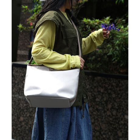 [^ԁF25531-11305]lC̋vVNU[V[YB{̝fނ̕tgŌydグV_[obOłB{̐n͝ʂ̂鐶n̗pBtɂ͏ڗɂ炩VNU[gp܂B{̊J̓t@Xi[dlȂ̂ŁAוSByʂȂ̂ŃV_[Ŏ΂ߊ|₷łBzEybg{g[\Ȃ̂Ōڈȏɂ[͂܂BiԍF25531-11305ỉ摜̓Tv̂߁Aۂ̐iƂ́AdlHATCY኱قȂꍇ܂Bӎ\Ȍɋ߂J[ɂČfڂĂ܂Agp̃p\RX}[gtHȂǂ̒[̊ɂāAۂ̐FƈقȂČꍇ܂B\߂BTvŎBeĂ鏤i܂B̏ꍇAۂ̏iƂ͐FEdlقȂꍇ܂̂ŁA\߂BCOOCOyCOOCO/N[Rzu肰Ȃghvu@\vuDAILYvL[[hɓONEOFFǂȃV[łR[fBl[gɊy▾邳Aɂ͑lۂfGȃGbZXɂȂ肽Bȑz͂BAGuhłBTCYFzΉETOOybg{g|PbgFRJFt@Xi[dʁF340gTCYF23cm/24cm/܂14.5/V_[129cm/J34cmîCɓo^uîCɓo^vōēגʒmAXg̒ʒmAZ[ʒmAĂē׎ɒʒm󂯎邱Ƃł܂IЂo^BuĥCɓo^uuĥCɓo^vŐViēׂȂǁAȏ󂯎邱Ƃł܂IЂo^B