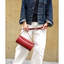 定番【COOCO】クーコ シュリンクレザー 筒形カブセ ショルダーバッグ 革 牛革 横長