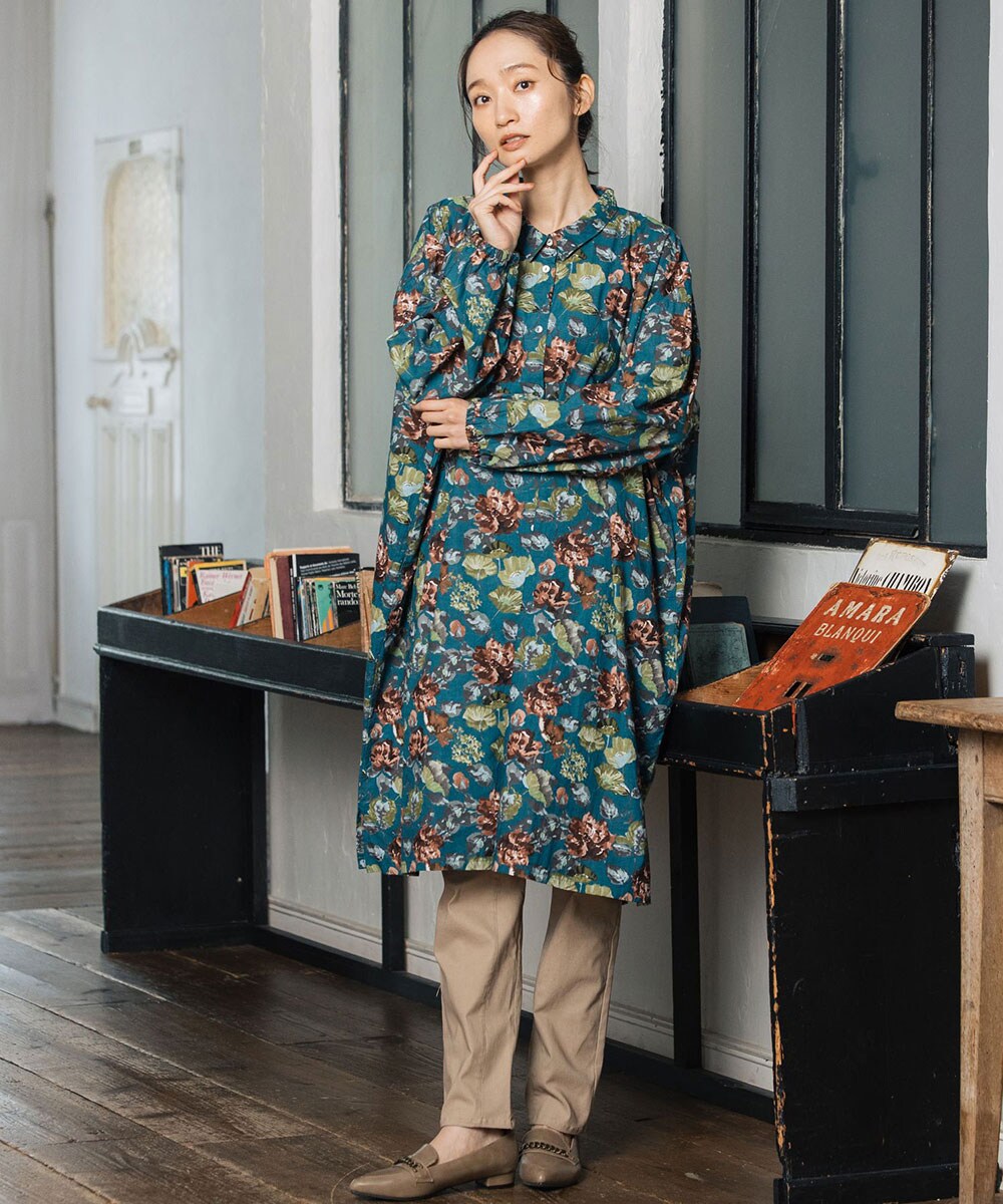 大きいサイズ】 9号・15号(M・3L) スプレッドフラワープリント