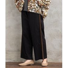 サブストリート(sab street)の【大きいサイズ】21号(6L～) INDESIGN チロリアンテープエンブロイダリーラインパンツ