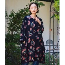 サブストリート(sab street)の【大きいサイズ】INDESIGN フラワーブーケプリントシャツチュニック