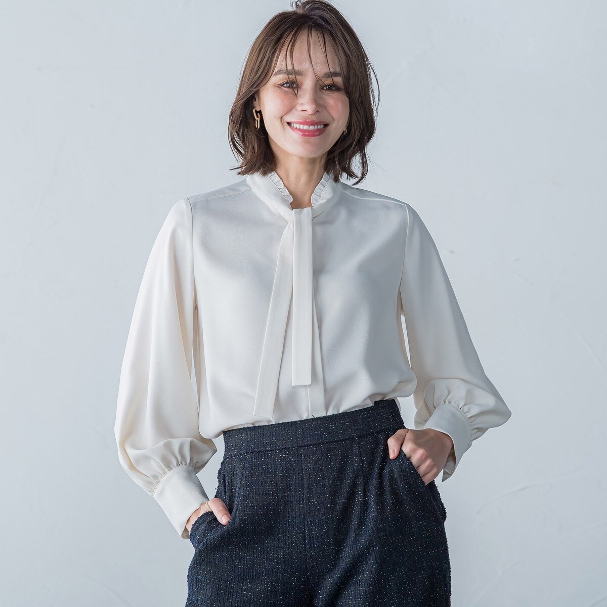 ビアッジョブルー フリルブラウス 9号 袖フリルペプラムブラウス