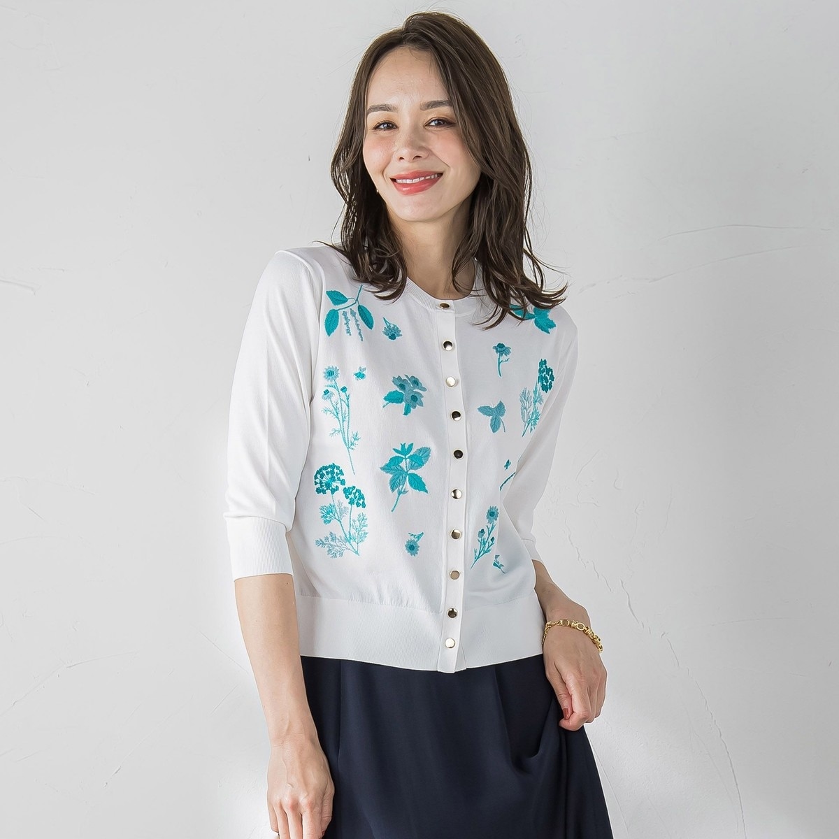 フラワーチュールドッキングカーディガン | ビアッジョブルー(Viaggio