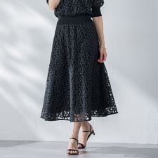 ビアッジョブルー(Viaggio blu)のミニフラワーチュールレーススカート≪洗濯機で洗える≫
