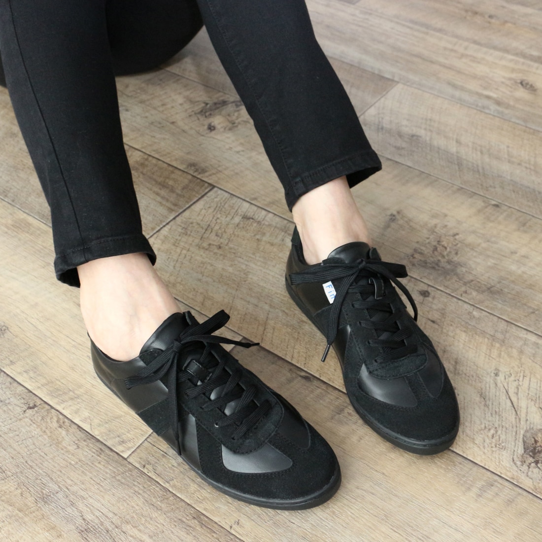 [}C]W[}g[i[Xj[J[/tBiFinj BL