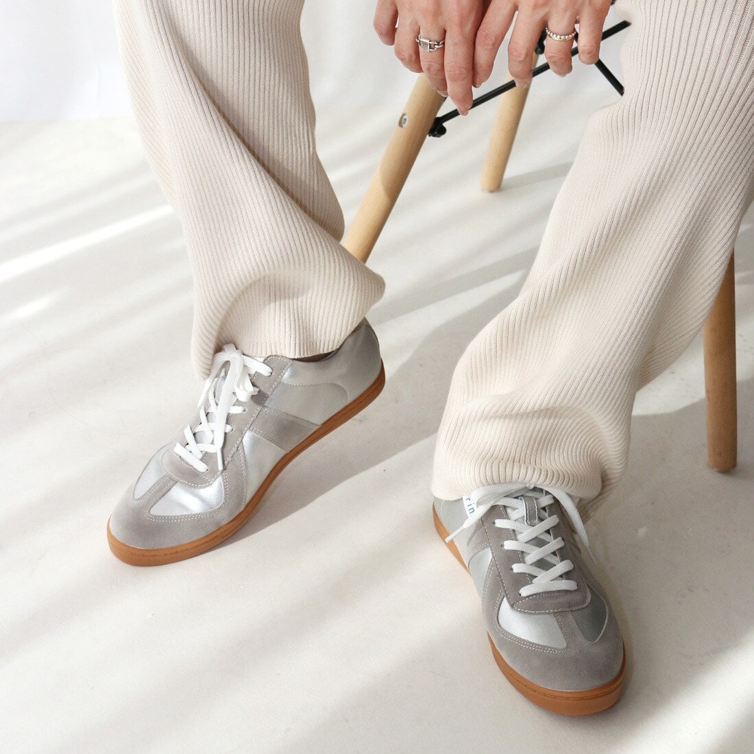 [}C]W[}g[i[Xj[J[/tBiFinj SV