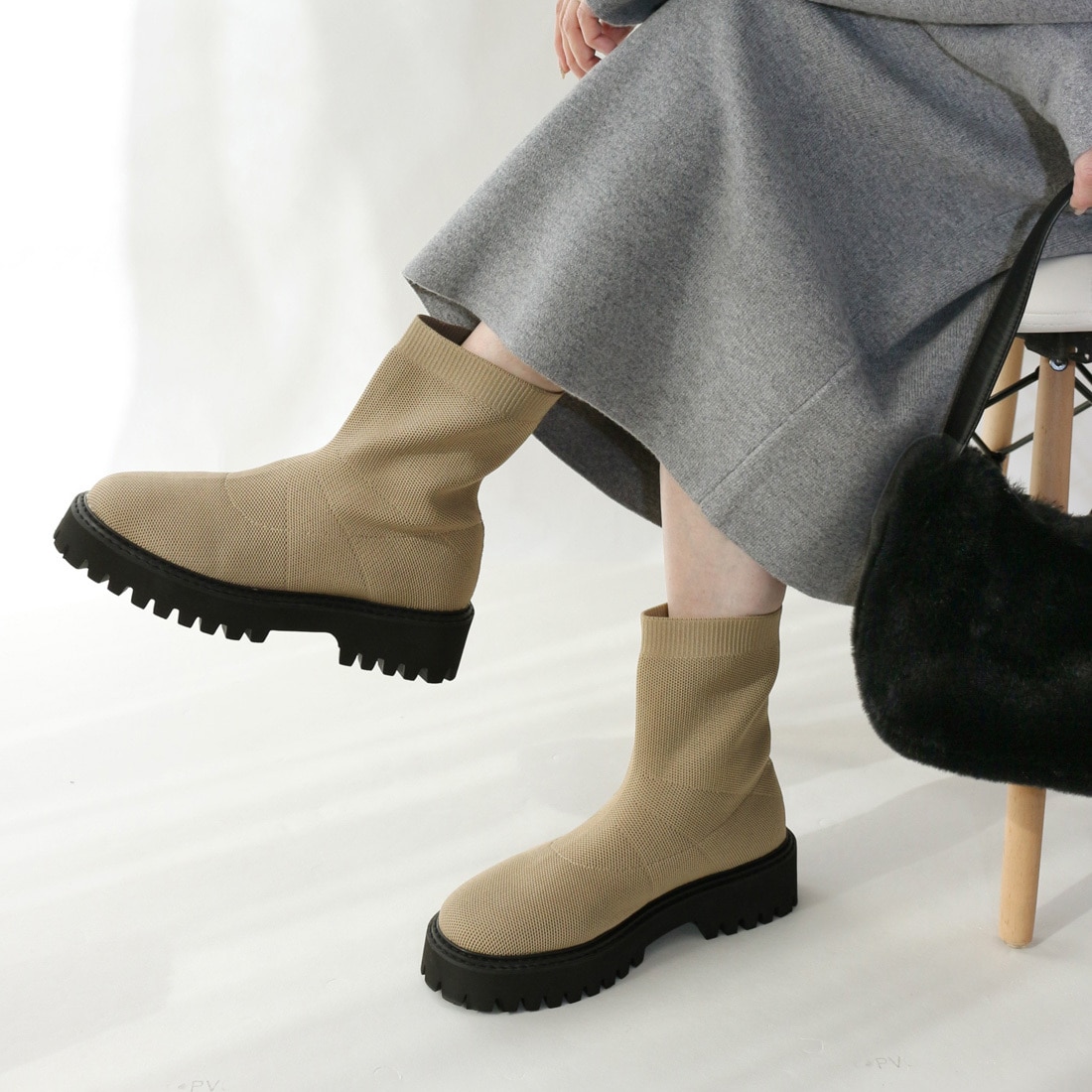 [}C]y23H~Vzjbgu[c/tBiFinj BE