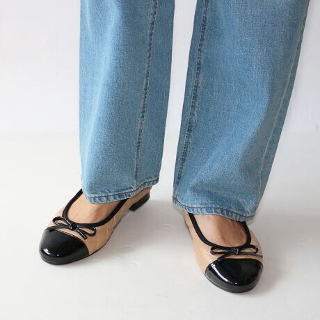 [^:243-02-9785]LeBOfނR[f̃ANZgɁ悭ۂ݂ттEhgD~gDLbvfUCNVJFin(tB)̃gDLbvLeBOoGV[Yoꂵ܂BۂƂtHɃgDLbvfUClGKgȕ͋Co܂BiȃLeBOfނ̓JWAłtH[}łBǂȃR[fɂޗDGoG~̉ɂ͒ᔽNbVZbgĂ̂ŁAɂDʋΒʊwRigɂœKłByď_炩ȗSn͎v킸FႢ~Ȃ肻Btbg\[łȂAtɂȂ߂Ȃi̗ǂ킹DGfUCȂ̂ŁAfj⃏Chpc̃JWAȃX^C̃ANZgɂ͂AXJ[gR[f⃏s[X̃tF~jȃX^CɂBJ[ɂĕ͋Cς̂ŁACɓ̃J[őAbvf[gāBᔽX|WiᔽX|Wgp邱Ƃɂs̏Ռ炰܂Bj*ᔽX|WEEE͂𕪎UAݍޗlȃNbVłBTCYXybN22.5cm/Abp[F13.8cm@\[F7.6cm@dF191g23.0cm/Abp[F14.0cm@\[F7.7cm@dF196g23.5cm/Abp[F14.2cm@\[F7.8cm@dF198g24.0cm/Abp[F14.4cm@\[F7.9cm@dF207g24.5cm/Abp[F14.6cm@\[F8.0.cm@dF216gETCYXybNɂĂFinƎ̕@ɂ̐Ă܂BEꏤił̍邽߁A̐eɎ኱̍ꍇ܂B