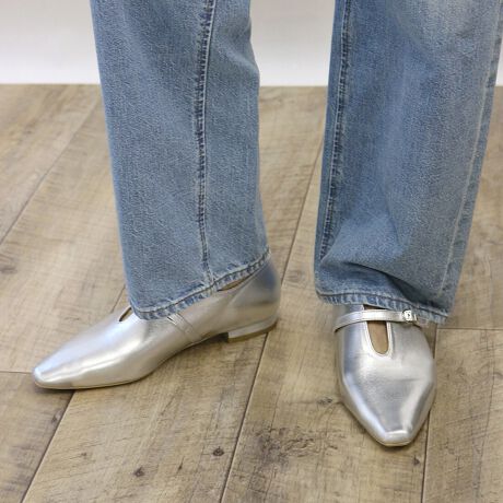 [^:251-05-9817]悢tĂ̑ɁtA悢gbhołFin(tB)̃Z~XNGAgDUJbg[t@[oꂵ܂BVvȃfUC炱tHɍS[t@[BAbp[͏_炩ۂUJbgɉؚȃxg悢vXBƃtHŏ炵YȂDGfUC͑CɃghR[fɑςBԃfUC~̉ɂ́AᔽNbVZbgĂ̂őɂDAb[z[ĥŁAEĂ܂SzȂBfj⃏Chpc̃JWAȃX^C̃ANZgɂ͂AXJ[gR[f⃏s[X̃tF~jȃX^CɂBJ[ɂĕ͋Cς̂ŁÃX^CɍDȈꑫ`CXāBᔽX|WiᔽX|Wgp邱Ƃɂs̏Ռ炰܂Bj*ᔽX|WEEE͂𕪎UAݍޗlȃNbVłB