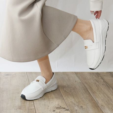 [^:251-05-9824]VFǉIBLXG[hEBRXG[hEBEXG[h咍ڂ̃[t@[Xj[J[Abp[̃S[hRCANZgɂȂFin(tB)̃RC[t@[Xb|oꂵ܂BCyɂłXb|Xj[J[͈ꑫ͎ĂԃACeB{[̂\[͒悢5cmōႷȂ▭ȍ̓X^CAbv܂BAbp[̓[t@[fUCȂ̂ŃJWAȂ̂BƊ̂ɊyȗSn~̉ɂ͒ᔽNbVZbgĂ̂ŁAԂ̕s⃌W[ɂSėłB悭ۂ݂ттtHۂݍł̂ŋȂBVvȃXbNXWK[pcAfj⃏Chpcɂ͂łAXJ[g⃏s[XR[fɂBJ[ɂĕ͋Cς̂ŁÃX^CɍDȈꑫ`CXāBᔽX|WiᔽX|Wgp邱Ƃɂs̏Ռ炰܂Bj*ᔽX|WEEE͂𕪎UAݍޗlȃNbVłBTCYXybNSTCY/Abp[F14.0cm@\[F9.0cm@dF218gMTCY/Abp[F14.5cm@\[F9.2cm@dF230gLTCY/Abp[F15.0cm@\[F9.5cm@dF251gLLTCY/Abp[F15.5cm@\[F9.7cm@dF258gETCYXybNɂĂFinƎ̕@ɂ̐Ă܂BEꏤił̍邽߁A̐eɎ኱̍ꍇ܂B