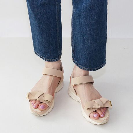 [^:252-09-9839]咍ڂ̃{JWAɎāAbp[̃{ۂFin(tB)̃Te{xNX|[cT_oꂵ܂BG咍ڂ̌Xj[J[\[5.2cmƒ悢Ȃ̂ŊyȂ̂ɃX^CAbv̂BiȋgɃTe{{fUCJWAȃfUC̒ɏ炵oĂ̂ől̏R[fɎ₷ꑫɎdグ܂BXj[J[\[ŗSn~̉ɂ͒ᔽNbVZbgĂ̂őɂDAXj[J[\[Ȃ̂ŒԂ̕stẴW[ȂǂɂœKłBxNfUC͑ɍ킹Ē߉\ŁAŒ肳ĂfUCȂ̂ň芴yȗSn͓IBfj⃏Chpcɍ킹̂͂łA^CgXJ[gv[cXJ[gAs[XȂǂɎ̂BǂȃR[fɂȂވꑫ̓J[ɂĕ͋C͕ς̂łCɓ̈ꑫ`CXāBᔽX|WiᔽX|Wgp邱Ƃɂs̏Ռ炰܂Bj*ᔽX|WEEE͂𕪎UAݍޗlȃNbVłB