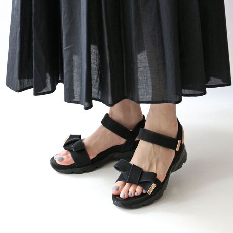 [^:252-09-9839]咍ڂ̃{JWAɎāAbp[̃{ۂFin(tB)̃Te{xNX|[cT_oꂵ܂BG咍ڂ̌Xj[J[\[5.2cmƒ悢Ȃ̂ŊyȂ̂ɃX^CAbv̂BiȋgɃTe{{fUCJWAȃfUC̒ɏ炵oĂ̂ől̏R[fɎ₷ꑫɎdグ܂BXj[J[\[ŗSn~̉ɂ͒ᔽNbVZbgĂ̂őɂDAXj[J[\[Ȃ̂ŒԂ̕stẴW[ȂǂɂœKłBxNfUC͑ɍ킹Ē߉\ŁAŒ肳ĂfUCȂ̂ň芴yȗSn͓IBfj⃏Chpcɍ킹̂͂łA^CgXJ[gv[cXJ[gAs[XȂǂɎ̂BǂȃR[fɂȂވꑫ̓J[ɂĕ͋C͕ς̂łCɓ̈ꑫ`CXāBᔽX|WiᔽX|Wgp邱Ƃɂs̏Ռ炰܂Bj*ᔽX|WEEE͂𕪎UAݍޗlȃNbVłB