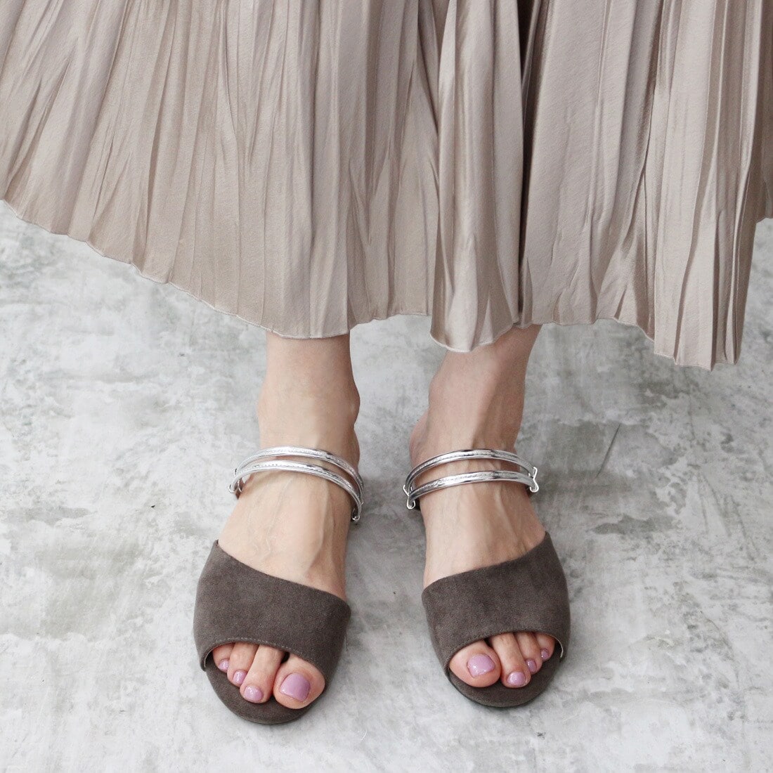 [}C]y25tĐVz2WAYtbgT_/tBiFinj GY