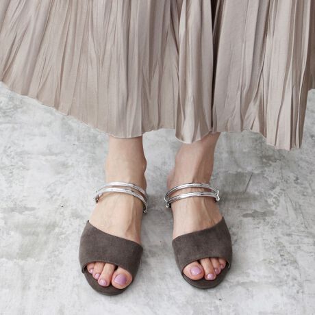 [^:252-08-9849]^bÑxgANZgɁ悤ȃAbp[̃fUCɉؚȃxglFin(tB)2WAYtbgT_oꂵ܂BAbp[̗悤Ȏ΂߂̃JbgꂢȃCɉoĂāAIVAbvBtbgłrʂ҂łꑫłB݂̗ǂ^bÑxgɒ悢ANZg^Ă܂B2WAYŎg閜\ACe~̉ɂ͒ᔽNbVZbgĂ̂ŁAɂD̂B~[̂悤ɂ܂AQ{̃xg̊ԂɑʂāAP{ƂɈ|ėƂoQWAY^CvȂ̂ŁAz[hBlC̃fj⃏Chpcɂ͂łAOXJ[gV[gpcȂǁA][geCXg̃ACeƍ킹Ă߂ɗȂ̂߂łBᔽX|WiᔽX|Wgp邱Ƃɂs̏Ռ炰܂Bj*ᔽX|WEEE͂𕪎UAݍޗlȃNbVłBTCYXybNSTCY/Abp[F15.0cm@\[F7.8cm@dF144gMTCY/Abp[F15.2cm@\[F8.0cm@dF150gLTCY/Abp[F15.4cm@\[F8.2cm@dF158gLLTCY/Abp[F15.6cm@\[F8.4cm@dF166gETCYXybNɂĂFinƎ̕@ɂ̐Ă܂BEꏤił̍邽߁A̐eɎ኱̍ꍇ܂B