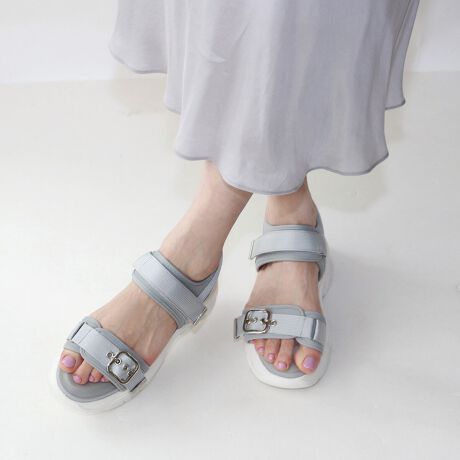 [^:252-09-9842]^p[cɃANZgvXxgfUCɒ悢XpCXvXFin(tB)̃xebhxNX|[cT_oꂵ܂BG咍ڂ̌Xj[J[\[5.5cmƒ悢Ȃ̂ŊyȂ̂ɃX^CAbv̂BiȋgJWAȃfUC̒ɏ炵oĂ̂ől̏R[fɎ₷ꑫɎdグ܂BG}XgȃX|TŃJWAR[f̊~̉ɂ͒ᔽNbVZbgĂ̂őɂDAXj[J[\[Ȃ̂ŒԂ̕stẴW[ȂǂɂœKłBxNfUC͑ɍ킹Ē߉\ŁAŒ肳ĂfUCȂ̂ň芴yȗSn͓IBfj⃏Chpcɍ킹̂͂łA^CgXJ[gv[cXJ[gAs[XȂǂ̃X^COɎ̂BǂȃR[fɂȂވꑫ̓J[ɂĕ͋C͕ς̂łCɓ̈ꑫ`CXāBᔽX|WiᔽX|Wgp邱Ƃɂs̏Ռ炰܂Bj*ᔽX|WEEE͂𕪎UAݍޗlȃNbVłB