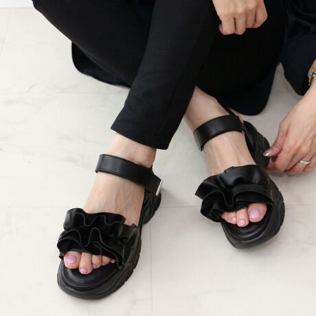 [^:252-09-9840]傫߃t؂₩ɍʂ遡傫߂ȃt؂₩ɉoFin(tB)̃txNX|[cT_oꂵ܂B悭{[̂tfUCANZgɂȂꑫBt̃{[͂܂̂fUCȂ̂ŏdȂ肷ȂDGfUCByȂ̂ɃX^CAbvꑫ~̉ɂ͒ᔽNbVZbgĂ̂őɂDAڂɔČy₩ȗSñXj[J[\[Ȃ̂ŒԂ̕stẴW[ȂǂɂœKłB5.5cmƒ悢̃\[͌ŌX΂܂Ȃ̂ň芴BxNfUCŒ߉\Ȃ̂Bfj⃏Chpcɍ킹̂͂łA^CgXJ[gv[cXJ[gAs[XȂǂɎ̂BǂȃR[fɂȂވꑫ̓J[ɂĕ͋C͕ς̂łCɓ̈ꑫ`CXāBᔽX|WiᔽX|Wgp邱Ƃɂs̏Ռ炰܂Bj*ᔽX|WEEE͂𕪎UAݍޗlȃNbVłB