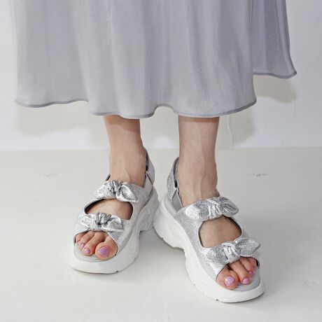 [^:252-09-9843]_u{ɒځG咍ڂ̃{gFin(tB)̃_u{xNX|[cT_oꂵ܂BAbp[̃_u{͊ÂȂ肷ȂtȃfUCȂ̂łǂȃR[fɂ₷̂BTChĂfUCł悭̂ŏdȂ肷ȂDGfUCByĈ芴̂闚Sn~̉ɂ͒ᔽNbVZbgĂ̂őɂDAڂɔČy₩ȗSñXj[J[\[Ȃ̂ŒԂ̕stẴW[ȂǂɂœKłB5.5cmƒ悢̃\[͌ŌX΂܂Ȃ̂ň芴BƂ̃xg̓TChɃSĂ̂ŃxgOɒEłDGfUCBfj⃏Chpcɍ킹̂͂łA^CgXJ[gv[cXJ[gAs[XȂǂɎ̂BǂȃR[fɂȂވꑫ̓J[ɂĕ͋C͕ς̂łCɓ̈ꑫ`CXāBᔽX|WiᔽX|Wgp邱Ƃɂs̏Ռ炰܂Bj*ᔽX|WEEE͂𕪎UAݍޗlȃNbVłB