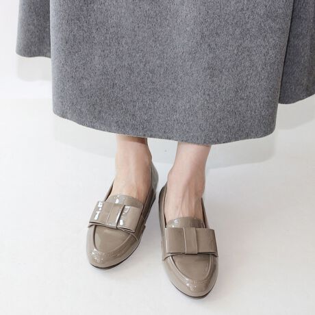 [^:253-05-9869]gh̃{fUCɒځ݊̂郊{ۂFin(tB)̃{[t@[oꂵ܂BƐLтtH͒悭VFCvĂđƖDGfUCBAbp[̃{͑傫ڂłfނőliȕ͋CɁBǂȃV[ł劈̗\~̉ɂ͒ᔽNbVZbgĂ̂őɂDAʋ΁Eʊwɂ͂Ao|̓ɂSėłBb[ۂݍłfUCȂ̂ŒEɂ̂|CgBVvȃXbNXWK[pcAfj⃏Chpcɂ͂łA^CgXJ[g⃏s[XȂǂɍ킹Ăiȑoł͂BJ[ɂĈۂς̂łCɓ̈ꑫ`CXāBᔽX|WiᔽX|Wgp邱Ƃɂs̏Ռ炰܂Bj*ᔽX|WEEE͂𕪎UAݍޗlȃNbVłB