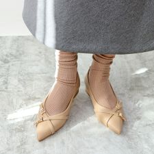 【25秋冬新作】ポインテッドトゥベルテッドフラットシューズ