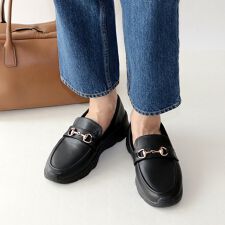 フィン(Fin)の【25秋冬新作】ビットローファー厚底スリッポン【低反発スポンジ入り】