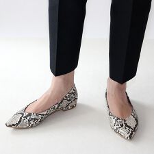 【25秋冬新作】Vカットフラットシューズ【低反発スポンジ入り】