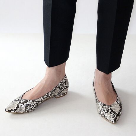 [^:253-02-9879]DGtbgV[YƂ|CebhgDɃJbeBO炵oFin(tB)VJbgtbgV[YBVJbg̐[߂̗V[vȒɂʂ̂GKgȕ͋Co܂B߂̃tbgq[JbgCȂǁAŜ̃oXVGbgYȃX^COĂ܂BfC[ŎgJ[WJ́BȂ鎊ɂ̗SnᔽNbVZbgĂ̂ŁAɂDʋΒʊwRigɂœKłByď_炩ȗSn͎v킸FႢ~Ȃ肻Btbg\[łȂAtɂȂ߂Ȃi̗ǂ킹DGfUCȂ̂ŁAfj⃏Chpc̃JWAȃX^C̃ANZgɂ͂AXJ[gR[f⃏s[X̃tF~jȃX^CɂBJ[ɂĕ͋Cς̂ŁÃX^CɍDȈꑫ`CXāBᔽX|WiᔽX|Wgp邱Ƃɂs̏Ռ炰܂Bj*ᔽX|WEEE͂𕪎UAݍޗlȃNbVłB