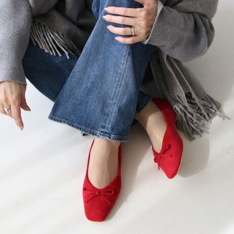 [^:253-02-9880]Ԃ̃oGV[YɒځXNGAgD{Fin(tB)̃XNGAgDVJbgoGV[Yoꂵ܂BG咍ڂ̃XNGAgD̓nTȃtHȂ̂ɏ炵GKgĂD́B󂷂[Ȃ▭ȃCݍłāA炵ؚȑグ܂B̃EhgD̃oGV[YƂ͈ꖡႤlۂƃgh𑶕Ɋy߂ꑫłBǂȃR[fɂsb^疈Ȃꑫ~̉ɂ͒ᔽNbVZbgĂ̂őɂDAʋ΁Eʊwɂ͂łAo|łSėłBfj⃏Chpcɂɍ킹ătɎdグ̂ۂłAXJ[g⃏s[Xɍ킹ĂƃR[fɂsb^łBǂȃV[łiȕ͋CɂĂ閜\ACe͈ꑫĂƏd󂵂BԂ̃x[VbNJ[g₷ĐFႢGETȂ͂BCɓ̈ꑫ`CXāBᔽX|WiᔽX|Wgp邱Ƃɂs̏Ռ炰܂B*ᔽX|WEEE͂𕪎UAݍޗlȃNbVłB