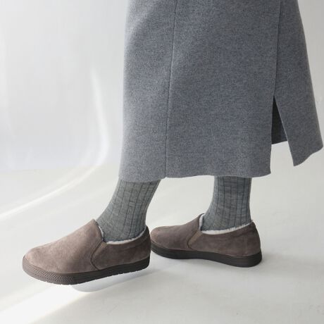 [^:253-05-9871]咍ڂ̃tFCNt@[fނN炵olC̃Xb|ɍG咍ڃACẽtFCNt@[fނdlFin(tB)̃tFCNt@[Xb|oꂵ܂Bĝ݂ӂӂ̃t@[͂ܐ΂łƋl܂ĂđDg߂Ă̂ŁA̖h΍ob`łB悭ۂ݂̂tH炵͋CoĂ܂BfC[Ŋ􂷂Xb|͗Sn~̉ɂ͒ᔽNbVZbgĂ̂ŒԂ̕sɂSėłBɂ̓SĂ̂ŒEyXȂ̂|CgBƂƂtFCNXG[hfށ~tFCNt@[̑gݍ킹V[Y[h𐷂グ܂BǂȃR[fɂ}b`Xb|͈ꑫĂƏd󂵂BԂ̃x[VbNJ[g₷ĐFႢGETȂ͂BCɓ̈ꑫ`CXāBᔽX|WiᔽX|Wgp邱Ƃɂs̏Ռ炰܂Bj*ᔽX|WEEE͂𕪎UAݍޗlȃNbVłB 