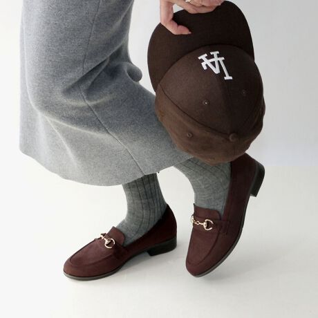 [^:253-05-9877]v킸FႢ~Ȃrbg[t@[ɒځtA悢gbhołFin(tB)̃rbg[t@[oꂵ܂Bbɂrbg`[tɂ̓NVJȃS[hJ[킹Aꂽiȕ͋CɁBꌩYCNȃfUCłA悭ۂ݂ттtH炵YȂD́B~̉ɂ́AᔽNbVZbgĂ̂őɂDAb[z[hocOȂ̂ŁAEĂ܂SzȂBhHŉJ̓ɂOKł ɍב@ۂ̃nCXG[hfނő肪ǂADSnłBHĂ̂ŁAJ̓ɂDGACeBꂪɂhHŁAȒPłBё̒ZXG[h^CvȂ̂ŃI[V[Y܂킹̂|CgBfj⃏Chpcɂ͂łA^CgXJ[g⃏s[XɃ\bNX킹tF~jR[fɂBigAo|܂ŗlXȃV[Ŋ􂵂Bɒ悢݊^Ă郍[t@[͍G咍ځBꑫĂƃR[f̕L肻łBJ[ɂĈۂς̂ŁACɓ̈ꑫ`CXāBH{Ă܂AShł͂܂̂łӂB   ᔽX|WiᔽX|Wgp邱Ƃɂs̏Ռ炰܂Bj*ᔽX|WEEE͂𕪎UAݍޗlȃNbVłB