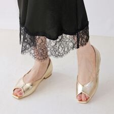 【26春夏新作】スクエアオープントゥVカットフラットシューズ【低反発スポンジ入り】