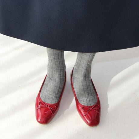 VFǉIRDGiXNGAgD{ȃoGV[YGETāXNGAgD{Fin(tB)̃XNGAgDoGV[Yoꂵ܂BG咍ڂ̃XNGAgD̓nTȃtHȂ̂ɏ炵GKgĂD́B󂷂[Ȃ▭ȃCݍłāA炵ؚȑグ܂B̃EhgD̃oGV[YƂ͈ꖡႤlۂƃgh𑶕Ɋy߂ꑫłBǂȃR[fɂsb^疈Ȃꑫ~̉ɂ͒ᔽNbVZbgĂ̂őɂDAʋ΁Eʊwɂ͂łAo|łSėłBfj⃏Chpcɂɍ킹ătɎdグ̂ۂłAXJ[g⃏s[Xɍ킹ĂƃR[fɂsb^łBǂȃV[łiȕ͋CɂĂ閜\ACe͈ꑫĂƏd󂵂BԂ̃x[VbNJ[g₷ĐFႢGETȂ͂BCɓ̈ꑫ`CXāBᔽX|WiᔽX|Wgp邱Ƃɂs̏Ռ炰܂Bj*ᔽX|WEEE͂𕪎UAݍޗlȃNbVłB[^:201-02-9402]X^btɂTCYĩTCYF23cmzFLAb̑ŕi23cm𗚂Ă܂Afŗ23cmŒxǂTCYłB\bNXō킹ĂLcC͂܂Bfނ͏_炩tFCNU[Ȃ̂łƂĂ肪ǂSnǂłBq[1.7cmƒႷȂ̂Ŕɂĕ₷łBL͕ЃX^bťlIȊzɂȂ܂Bqlɂ芴zقȂ܂߁A܂ŎQlƂĂB