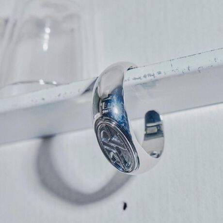 [^ԁF17002899]yfށz^イgpĂ܂ByfUCzutkṽAWSꂽoOB{[AX^CÕANZgɂXXBV[ỸOƃZbgł̂XXłBS̓ВtŃMtg^v[gɂB| BRAND CONCEPT |𒴂ĎxgfBViȃACex[XɁAA\rSƃXg[g̎RȔzA{Ǝ̃~bNXX^CĂ܂ByCɂȂ鏤i͂Cɓo^XXzîCɓo^ĂJ[̍ēגʒmAXg1_AZ[̒ʒmm点܂BuĥCɓo^ViēׂȂǁAuh̏󂯎邱Ƃł܂BYɂĖ{i̓J[ɂČYقȂ܂BmFł肢܂BVo[i006jubNVo[i009j{Ɩ̊֌WɂAۂFČꍇ܂B܂Ap\REX}[gtHȂǂ̊ɂA኱iƉ摜̃J[قȂꍇ܂B