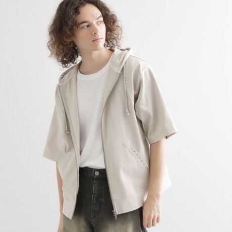 [^ԁF17033300]yfށzrI肵16ԒP̓xlߓVgpĂ܂BTVĉ݂fނgpĂAƂłBRbgfނȂł͂̂Ȃ߂炩ȔGBɍgpĂV́A\ʂ̖щHȂߔ򊴂LC߂ɒp܂Biňx􂢂ĂA󂵂Ăk݂ȂnłByfUCzĂ珉H܂Ŏgp[JBEFX^Ȉۂ𐏏Ɋ5p[JBEFX^VcɌ悤ȁA̓IȐ؂ւƃX^bYp[JɗƂł܂Bgh̃RpNgVGbgBgAɂ͓KxɂƂA͒Z邱ƂŁApۂɃRpNgɌ悤ɎdグĂ܂BTVc̏ɉHDĂACi[̑oȂ▭ȑɂ܂Btgt@Xi[͋tJi㉺ɃXC_[tĂ^Cvjɂ邱ƂŁAԂŉJAW\łBydlzE|PbgFO~2yTCYz01TCYiSjF160`170cm02TCYiMjF165`175cm03TCYiLjF170`180cmW̌^ɂڈɂȂ܂B| BRAND CONCEPT |𒴂ĎxgfBViȃACex[XɁAA\rSƃXg[g̎RȔzA{Ǝ̃~bNXX^CĂ܂ByCɂȂ鏤i͂Cɓo^XXzîCɓo^ĂJ[̍ēגʒmAXg1_AZ[̒ʒmm点܂BuĥCɓo^ViēׂȂǁAuh̏󂯎邱Ƃł܂BƖ̊֌WɂAۂFČꍇ܂B܂Ap\REX}[gtHȂǂ̊ɂA኱iƉ摜̃J[قȂꍇ܂B