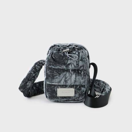 [^ԁF97904313]Ղ芴lĆuptB[V[Yv̐V삪oIyfށzJ[ɂĕ\ʊ̈قȂfނgpĂ܂B019J[{́Fv nF|GXe119E167E193J[{́FiC nF|GXeyfUCzALLV[Yy߂AptB[V[YminiminiV_[BȂ߂邱ƂŁAՂƂ{[̂VGbgoĂ܂BgсEzȂǂRpNgɎTCYBV_[͒łAu|E΂ߊ|vŎg\łBtgɂ͏oꂵ₷|PbgtIgтȂǏȏACe̎[ɓKĂ܂BShXgtŃ|PbgNVbƍiāAfUCm̗h~̎pB^v[g|CgɁIX^CÕANZgƂăIXXłB019iubNjEEEȂ₩̃\tgX[XgpB119iubNjEEEقǂ悢bV[̃iCfށB167iIWjEEEF̂悢IWJ[BbV[̃iCfށB193iu[jEEEF̂悢u[J[BbV[̃iCfށBydlzE|PbgFO~1 ~2| BRAND CONCEPT |𒴂ĎxgfBViȃACex[XɁAA\rSƃXg[g̎RȔzA{Ǝ̃~bNXX^CĂ܂ByCɂȂ鏤i͂Cɓo^XXzîCɓo^ĂJ[̍ēגʒmAXg1_AZ[̒ʒmm点܂BuĥCɓo^ViēׂȂǁAuh̏󂯎邱Ƃł܂BƖ̊֌WɂAۂFČꍇ܂B܂Ap\REX}[gtHȂǂ̊ɂA኱iƉ摜̃J[قȏd:220g(TvTCY)