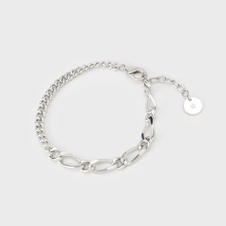 [^ԁF97904806]Docking  SeriesihbLOEV[Yj̃uXbgyfށz^イgpĂ܂ByfUCzfUC̈Ⴄ2ނ̃`F[gݍ킹N[Ȉۂ̃uXbgBu_`F[~׊약`F[vEufUC약`F[~Fl`A`F[v2fUCpӂĂ܂Bi006J[jEEE_`F[~׊약`F[i106J[jEEEfUC약`F[~Fl`A`F[𒲐łAWX^[`F[tŁAx̎TCYɑΉĂ̂ŃMtgɂXXłBV[ỸlbNXƃyAt̂XXłBS̓ВtŃMtg^v[gɂIXXłB| BRAND CONCEPT |𒴂ĎxgfBViȃACex[XɁAA\rSƃXg[g̎RȔzA{Ǝ̃~bNXX^CĂ܂ByCɂȂ鏤i͂Cɓo^XXzîCɓo^ĂJ[̍ēגʒmAXg1_AZ[̒ʒmm点܂BuĥCɓo^ViēׂȂǁAuh̏󂯎邱Ƃł܂BƖ̊֌WɂAۂFČꍇ܂B܂Ap\REX}[gtHȂǂ̊ɂA኱iƉ摜̃J[قȂꍇ܂B