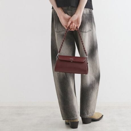 [^ԁF97904306]yfށzvgpĂ܂Bnƒ悢򊴂̂fނłBn鎖Ŗ{̂̌`ۂ܂ByfUCztbvt̃RƂobOBuV_[xgvƁuxgv2{tґȎdlɁB΂ߊ|E|ƂɑΉ\ȁuV_[xgvƁA莝l̃fUCu`F[vBfUĈu`F[v͌|ɂANZgɁB{̌傫JTCh}`dlŁAm̏oꂪ₷dlɎdグĂ܂Btbṽ^p[cN[ȕ͋CoĂ܂BLC߃X^CO͂AJWAX^COɎăANZgɎĝXXłBydlzE|PbgF~2| BRAND CONCEPT |𒴂ĎxgfBViȃACex[XɁAA\rSƃXg[g̎RȔzA{Ǝ̃~bNXX^CĂ܂ByCɂȂ鏤i͂Cɓo^XXzîCɓo^ĂJ[̍ēגʒmAXg1_AZ[̒ʒmm点܂BuĥCɓo^ViēׂȂǁAuh̏󂯎邱Ƃł܂BƖ̊֌WɂAۂFČꍇ܂B܂Ap\REX}[gtHȂǂ̊ɂA኱iƉ摜̃J[قȂꍇ܂Bd:450g(TvTCY)