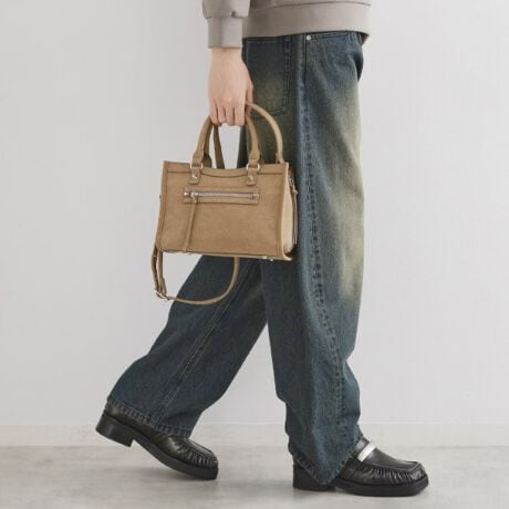 [^ԁF97904346]yfށzvgpĂ܂BJ[ɂđfފقȂ܂Bi019J[ji044J[jICi152J[jXG[h yfUCzY2KYX^bYXNGA{XgobOBJ[ɂĎ̈قȂABe[Ŵ3fނgpĂ܂Bt@Xi[́uOvAV_[̃obNANZgɂȂfUCB{̃TCh̊J\ȃt@Xi[́AJƗeʂL@\ʂƊJۂ̃fUC˔Ă܂BV_[͒E\BV[X^Cɍ킹āAu莝E|E΂ߊ|vƎg\łB̃obOX^COɉ邾ōG炵ObƏオACełBydlzE|PbgF~3 O~1| BRAND CONCEPT |𒴂ĎxgfBViȃACex[XɁAA\rSƃXg[g̎RȔzA{Ǝ̃~bNXX^CĂ܂ByCɂȂ鏤i͂Cɓo^XXzîCɓo^ĂJ[̍ēגʒmAXg1_AZ[̒ʒmm点܂BuĥCɓo^ViēׂȂǁAuh̏󂯎邱Ƃł܂BƖ̊֌WɂAۂFČꍇ܂B܂Ap\REX}[gtHȂǂ̊ɂA኱iƉ摜̃J[قȂꍇ܂Bd:675g(TvTCY)