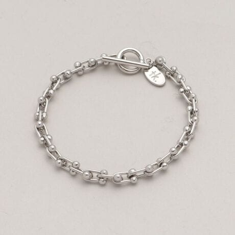 [^ԁF97901818]`F[fUCX^COɃXpCXyfށzCyɂg^JfށBiȌ򊴂̃ACełByfUCzǓ`ɃfUCꂽ`F[gݍ킹uXbgB咣Ȃ݊ŃR[fBl[gɎg₷̂́BÔȂVvȃfUCł̂ŁAMtg^v[gƂĂ߂̃ACełByX^COz咣ɃX^COʂĂ̂ŁALX^COƑǂłB| BRAND CONCEPT |𒴂ĎxgfBViȃACex[XɁAA\rSƃXg[g̎RȔzA{Ǝ̃~bNXX^CĂ܂ByCɂȂ鏤i͂Cɓo^XXzîCɓo^ĂJ[̍ēגʒmAXg1_AZ[̒ʒmm点܂BuĥCɓo^ViēׂȂǁAuh̏󂯎邱Ƃł܂BƖ̊֌WɂAۂFČꍇ܂B܂Ap\REX}[gtHȂǂ̊ɂA኱iƉ摜̃J[قȂꍇ܂B